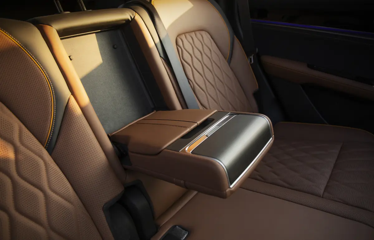 BYD Tang EV600 secondrowseats view