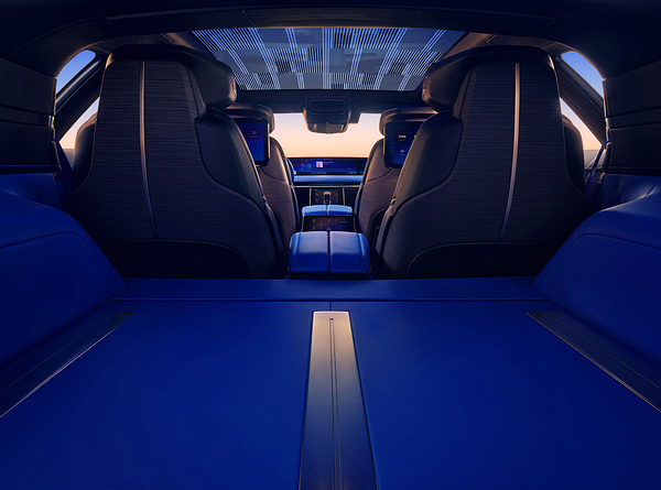 Cadillac CELESTIQ trunk view