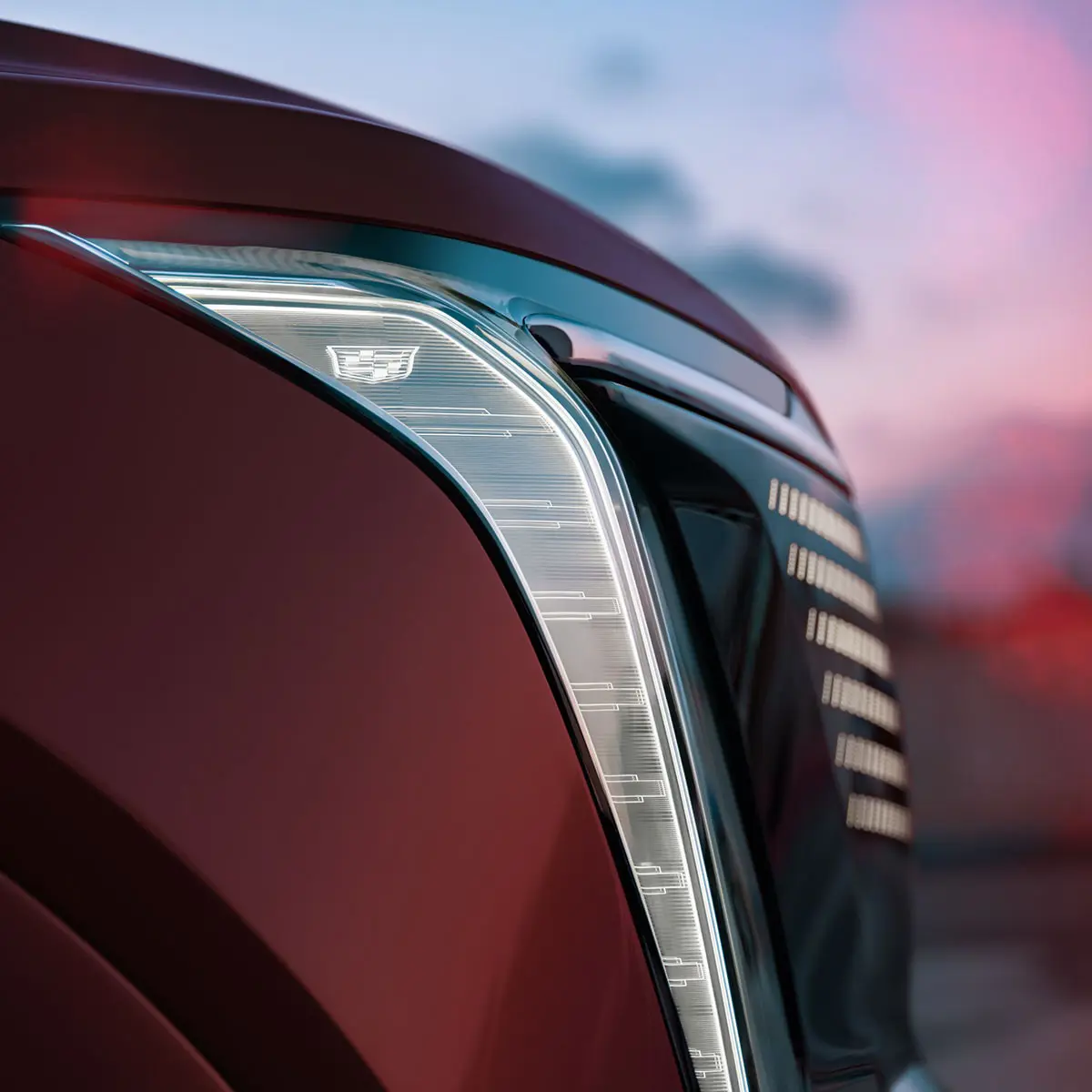 Cadillac ESCALADE IQ details view