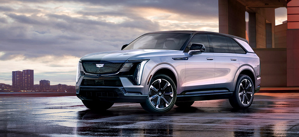 Cadillac ESCALADE IQ electric suv