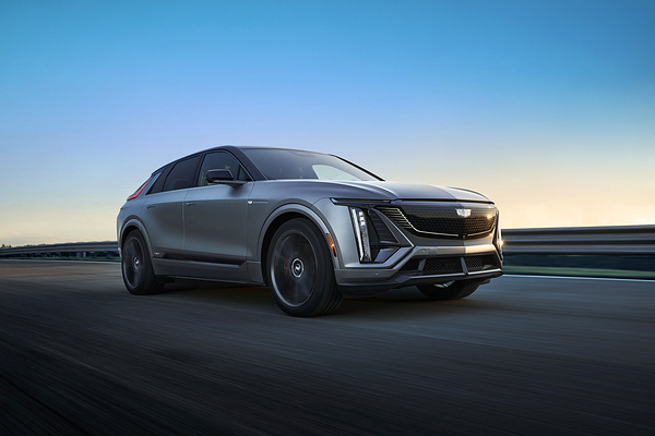 Cadillac LYRIQ-V electric suv