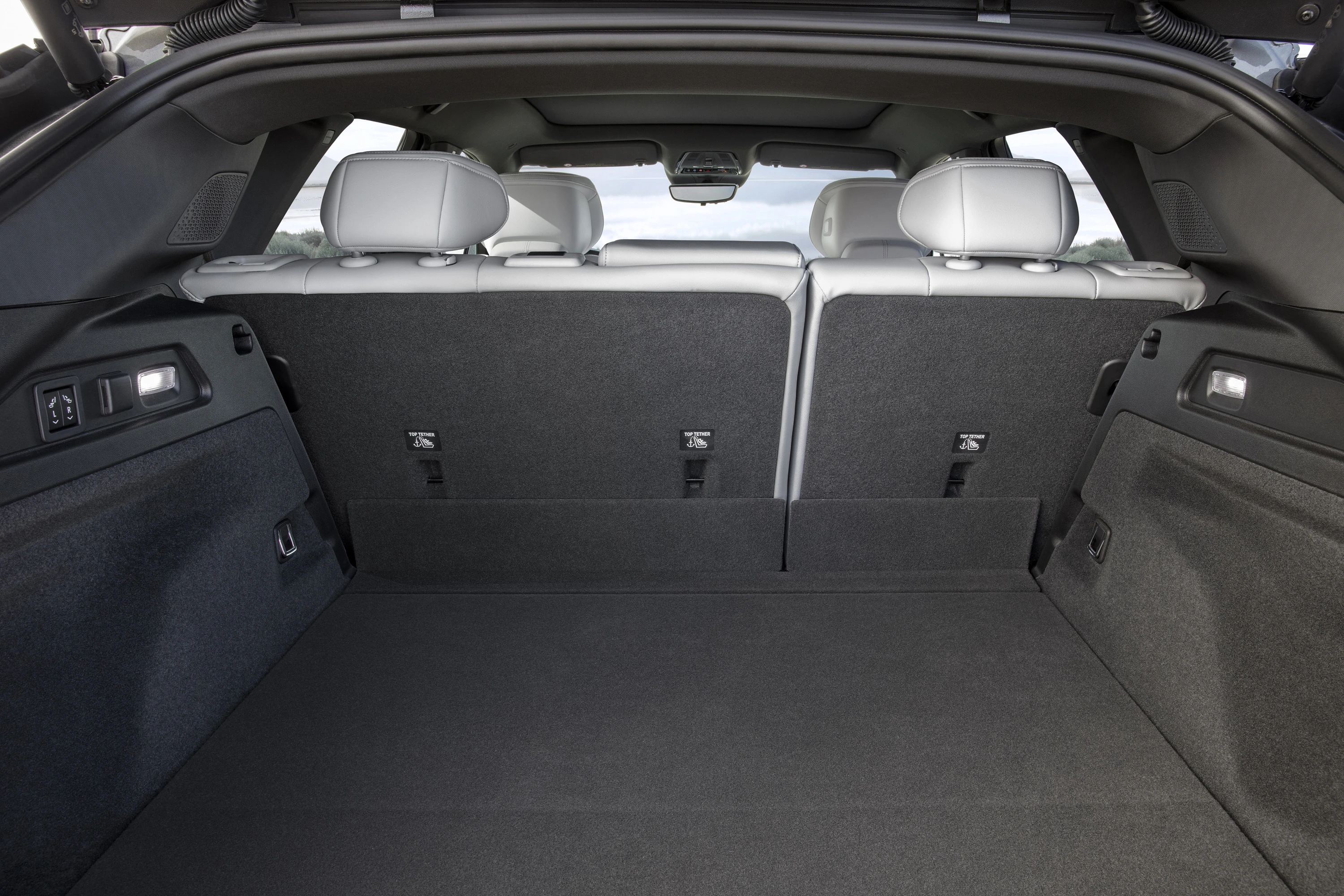 Cadillac LYRIQ AWD trunk view