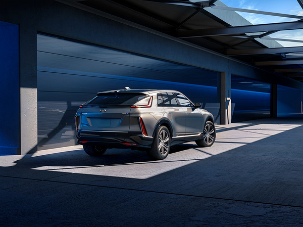 Cadillac LYRIQ AWD exterior view