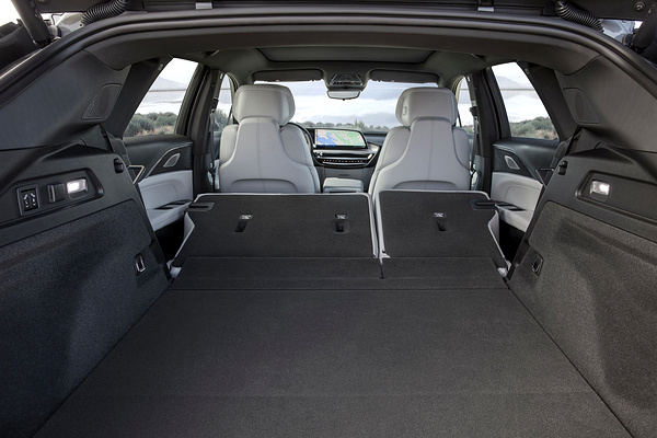 Cadillac LYRIQ RWD trunk view