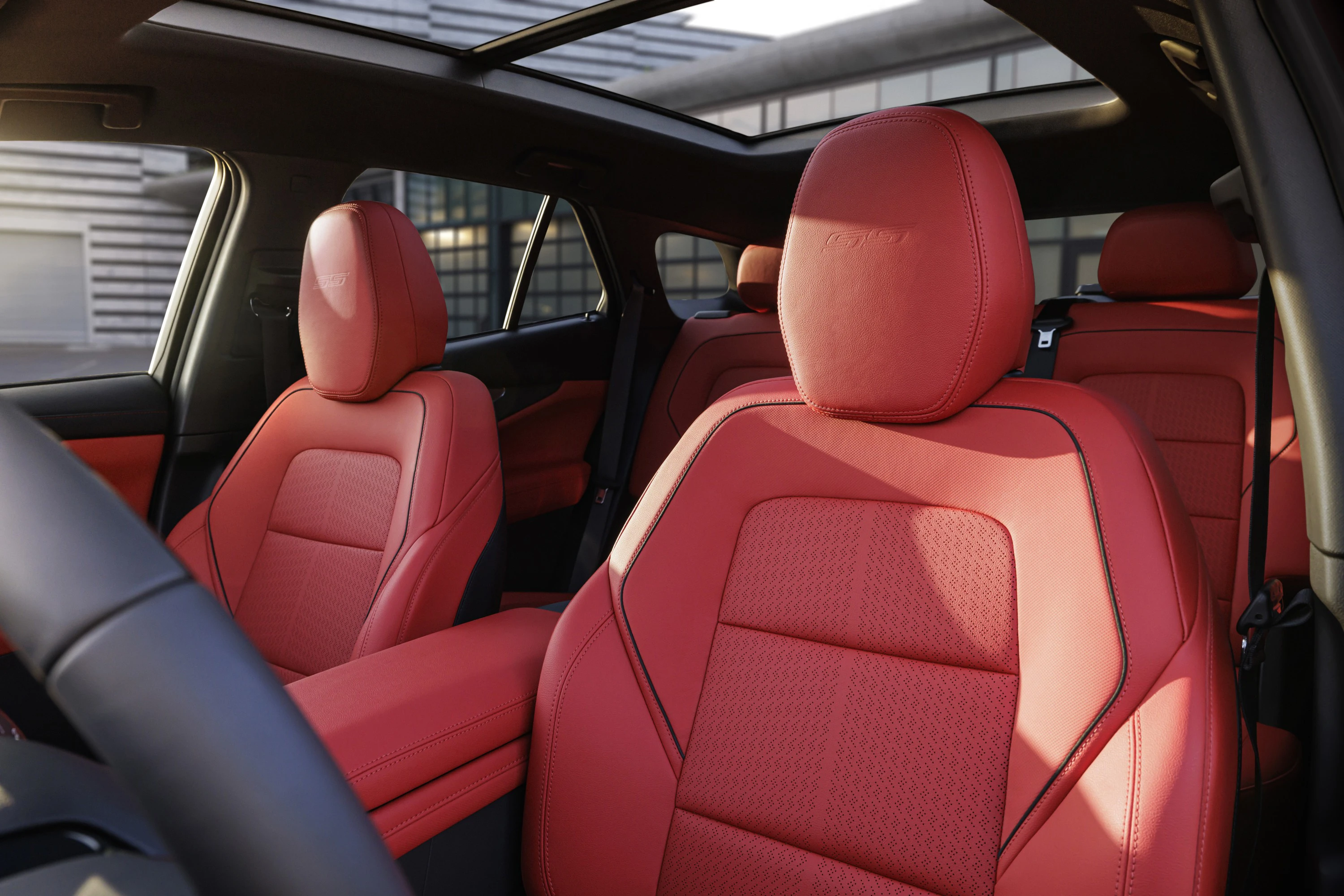 Chevrolet Blazer EV RS AWD frontseats view