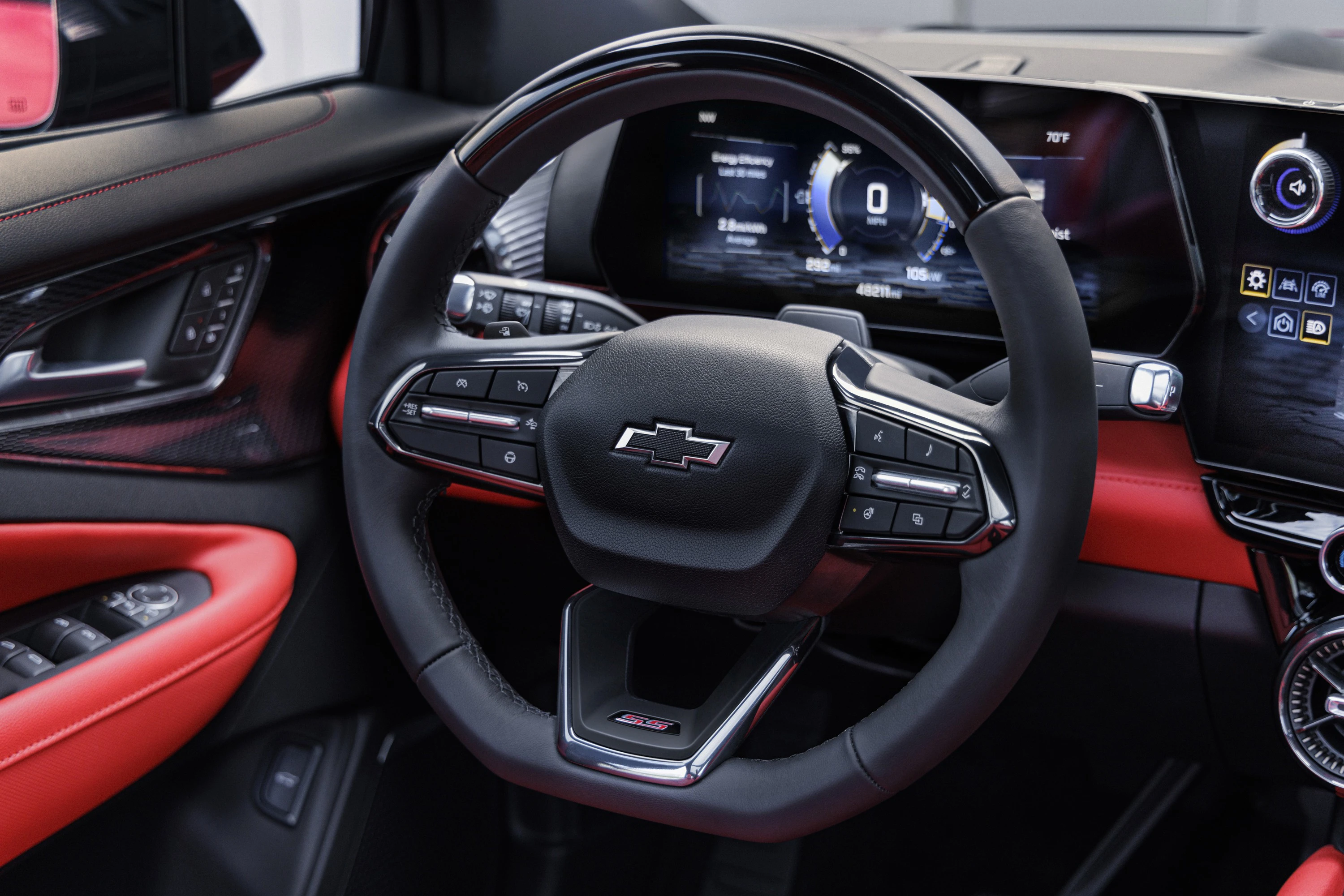 Chevrolet Blazer EV RS AWD screens view