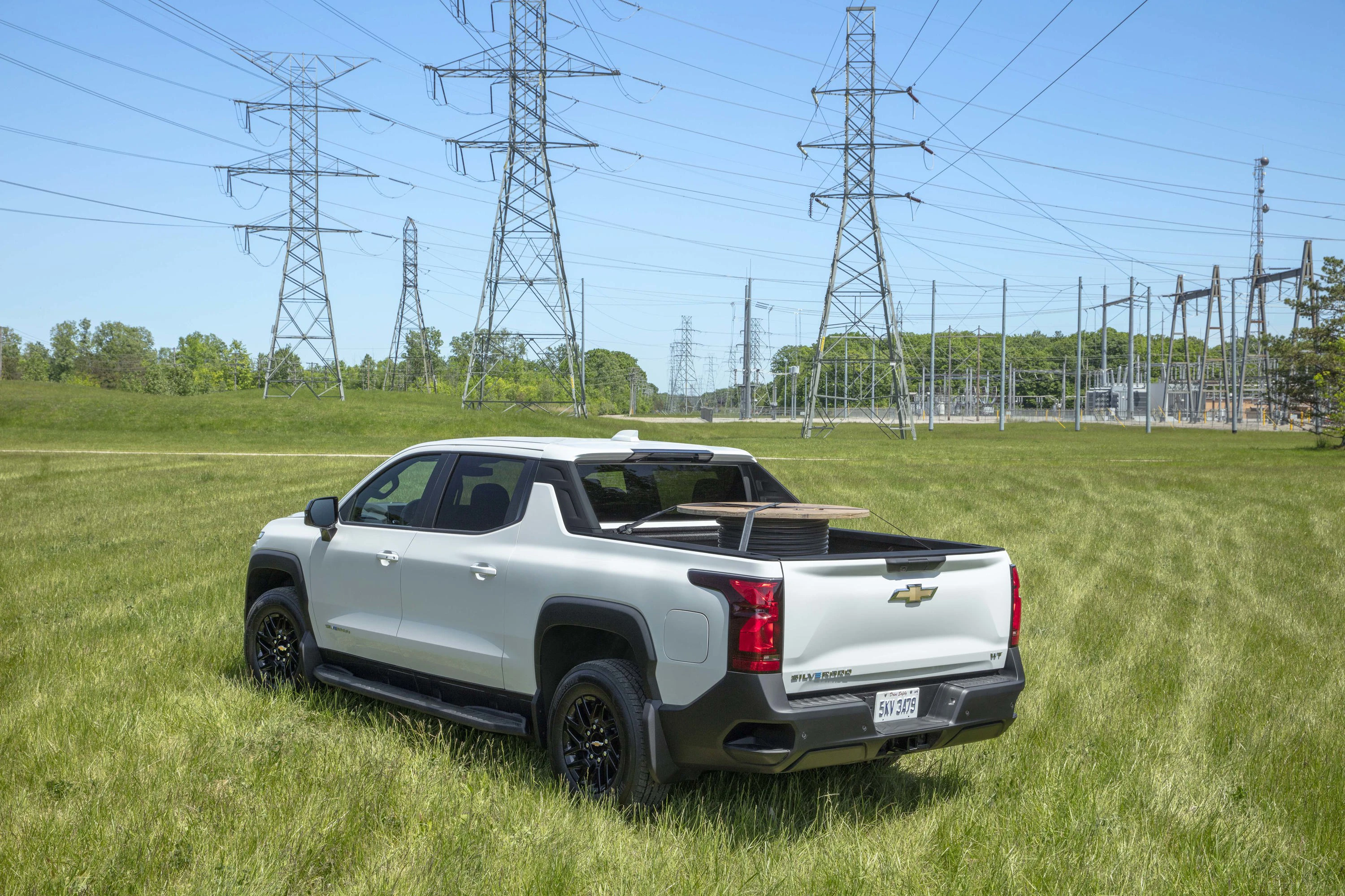 Chevrolet Silverado EV 3WT exterior view