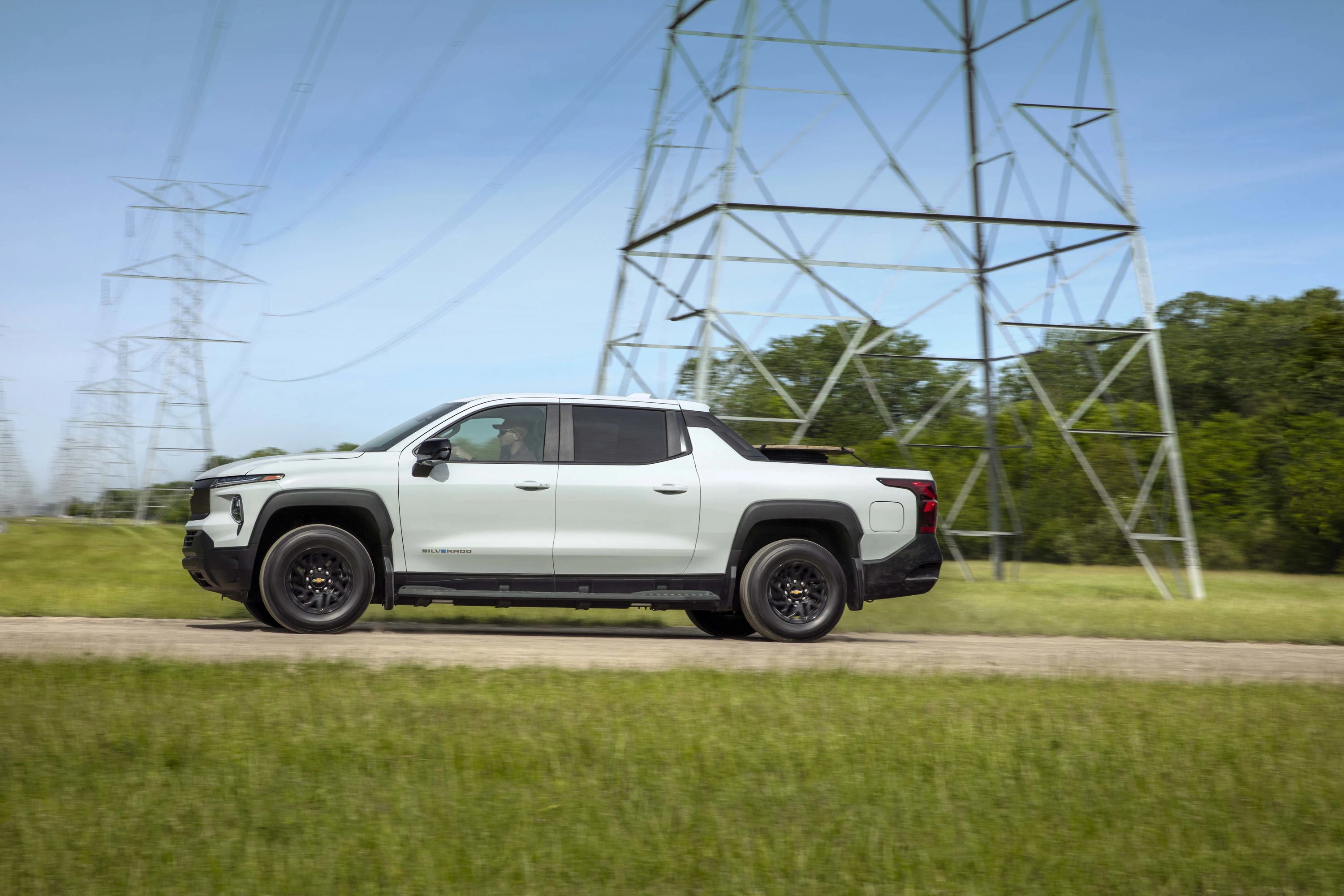 Chevrolet Silverado EV 3WT exterior view