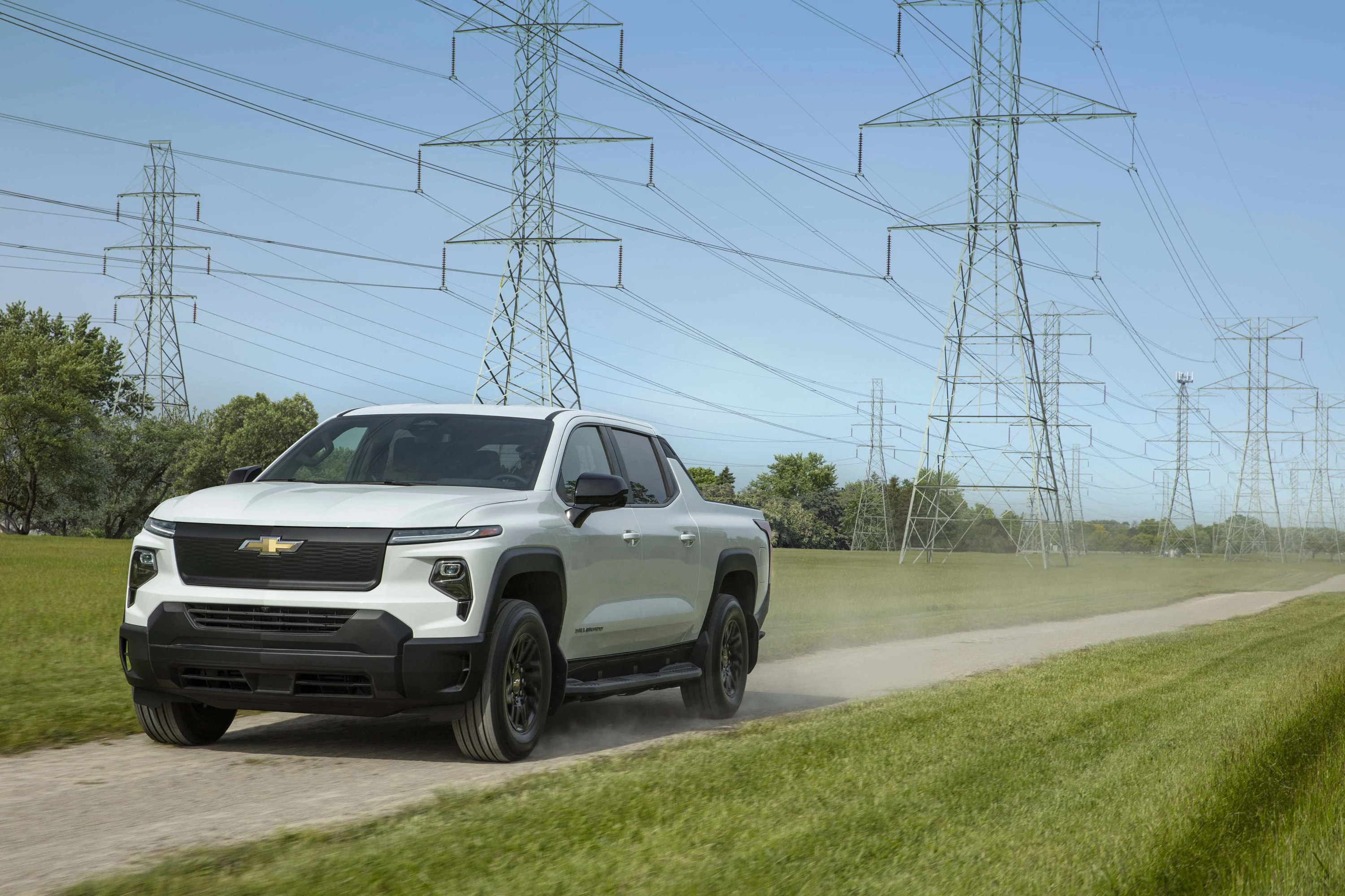 Chevrolet Silverado EV 3WT exterior view