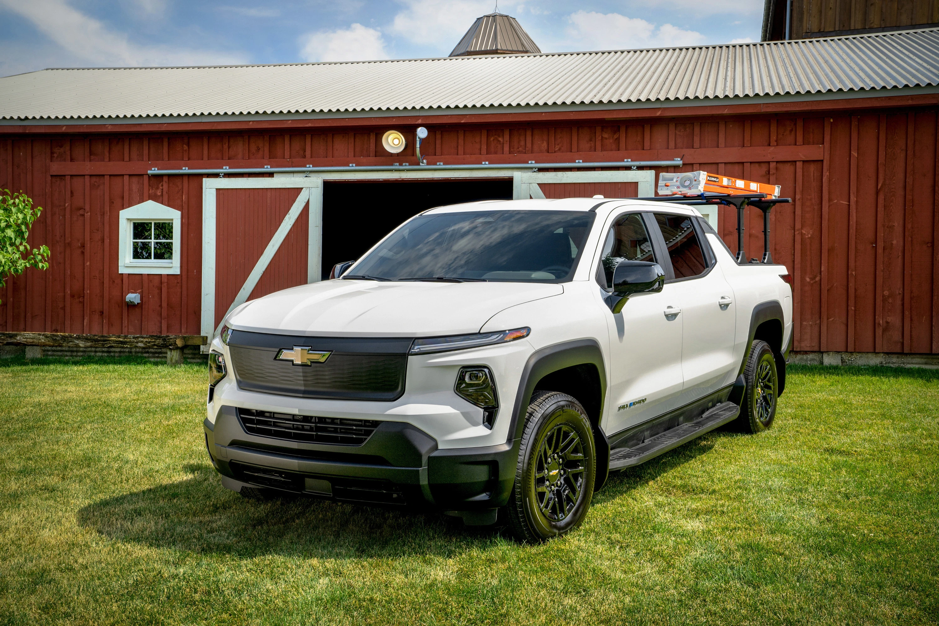 Chevrolet Silverado EV 3WT electric vehicle exterior