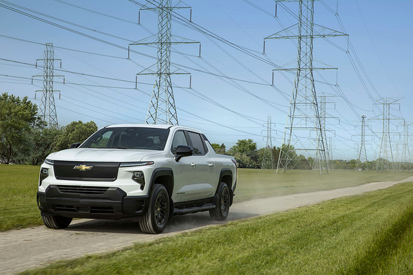 Chevrolet Silverado EV 4WT exterior view