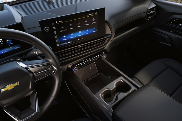 Chevrolet Silverado EV 4WT interior view