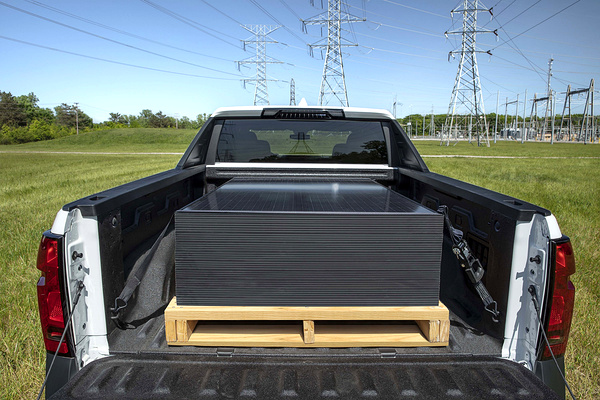 Chevrolet Silverado EV 4WT trunk view