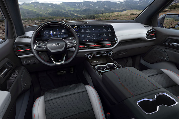 Chevrolet Silverado EV SRT interior view