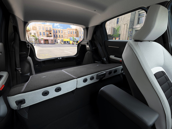 Citroën ë-C3 trunk view