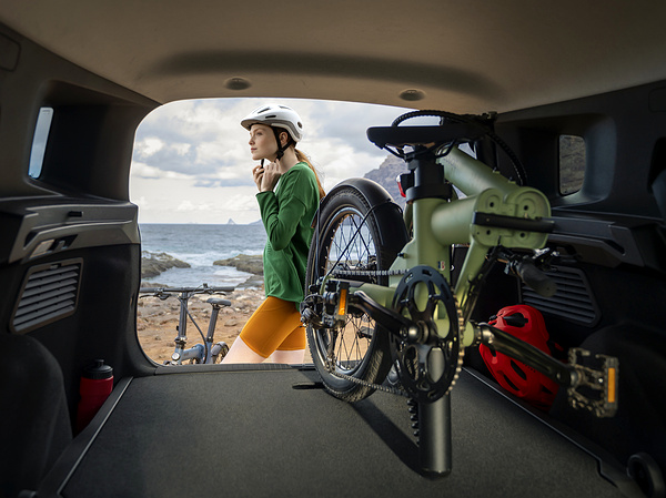 Citroën ë-C3 Aircross trunk view