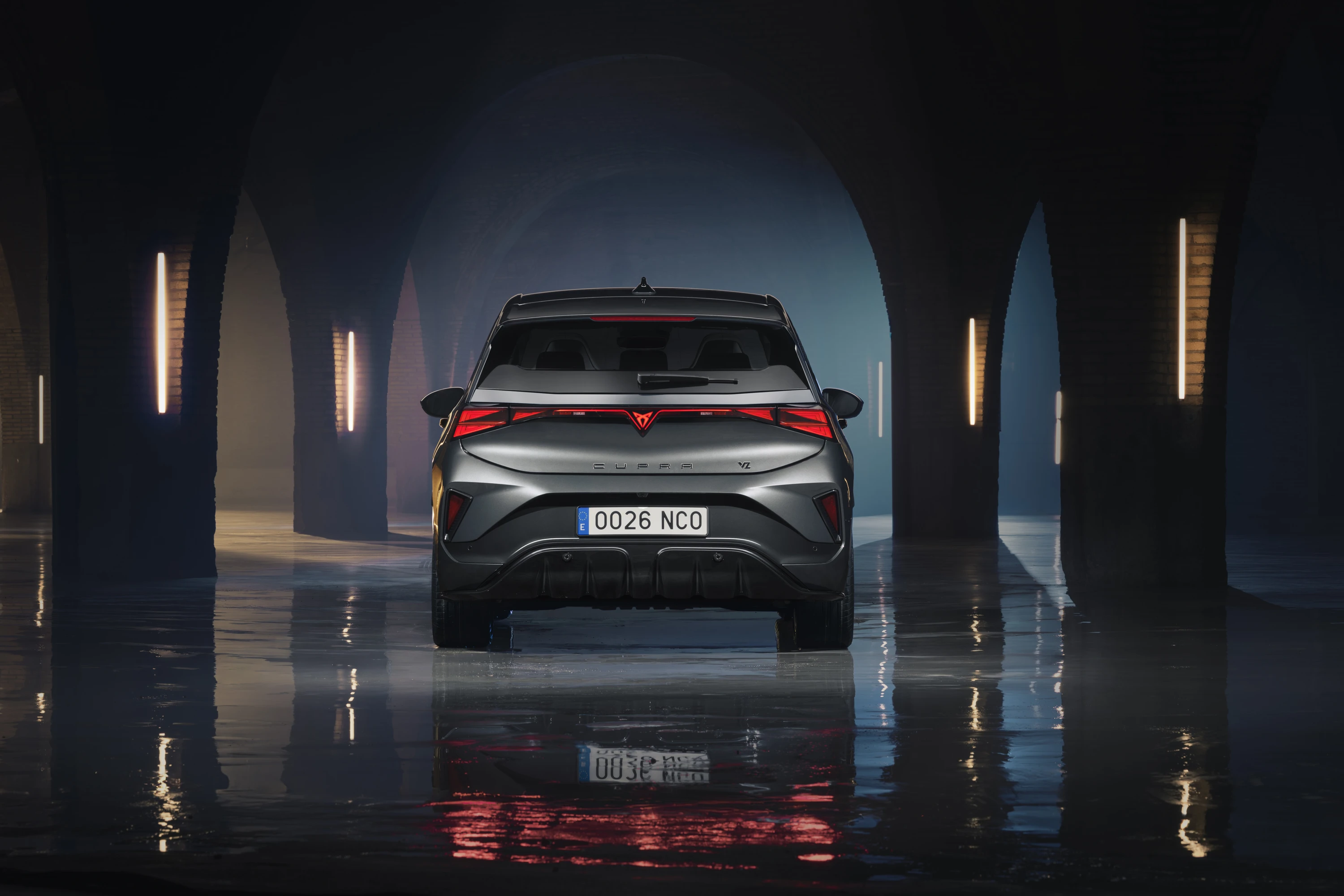CUPRA BORN VZ exterior view