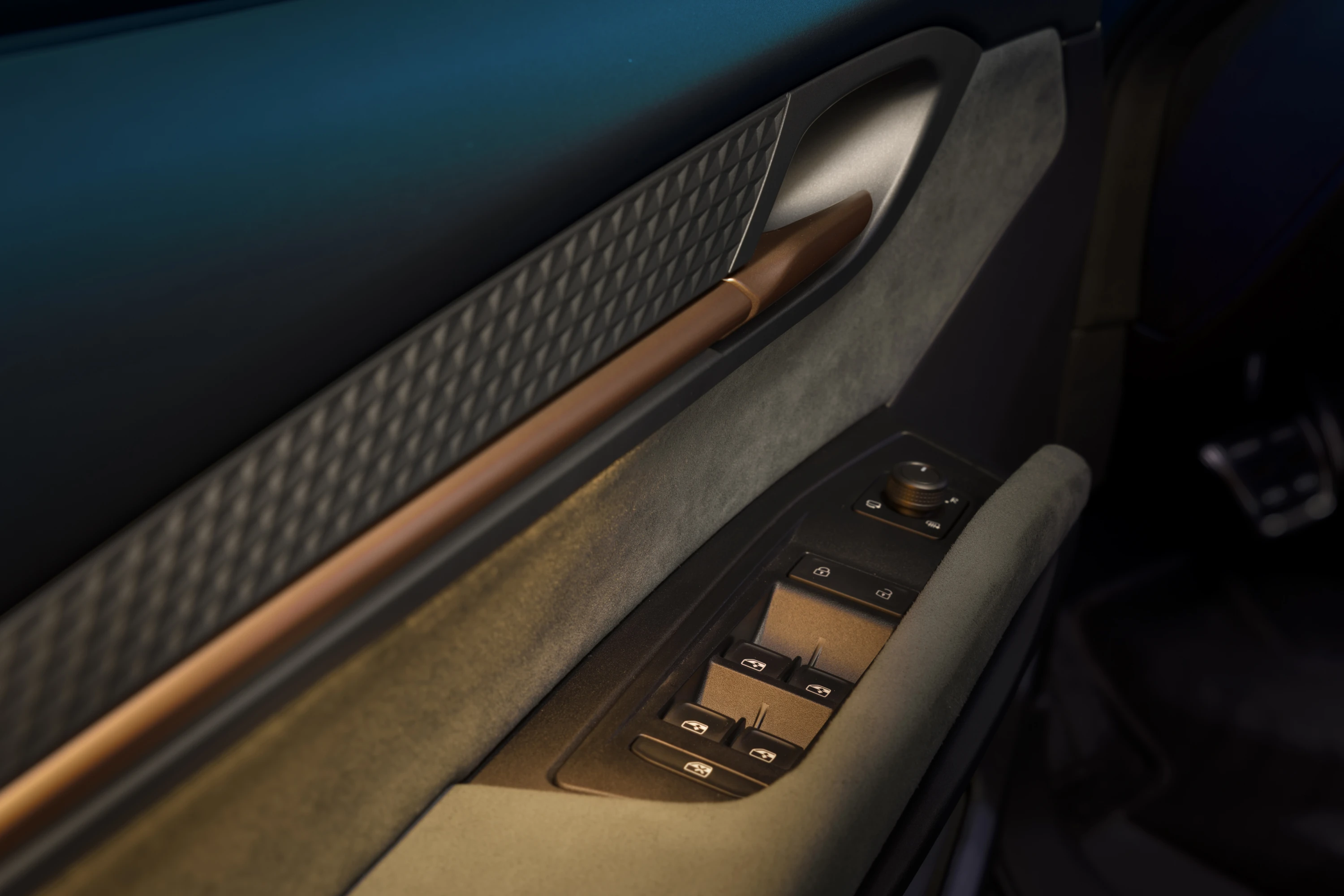 CUPRA BORN VZ details view