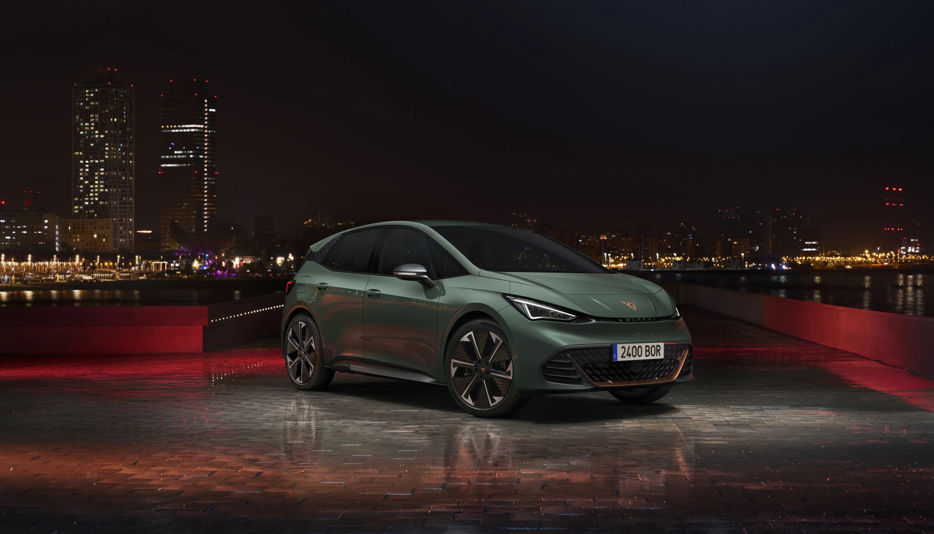 CUPRA BORN VZ (GEN1) electric vehicle exterior