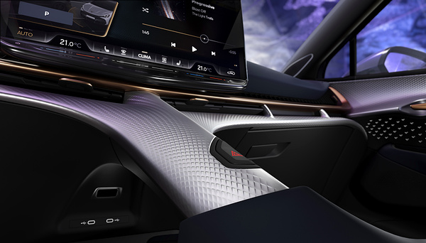 CUPRA Tavascan Endurance interior view