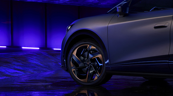 CUPRA Tavascan VZ wheels view