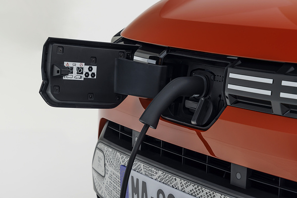 Dacia Spring 65HP chargeport view