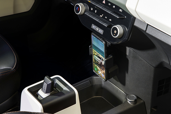 Dacia Spring 65HP details view