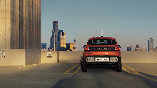 Dacia Spring 65HP rearlights view