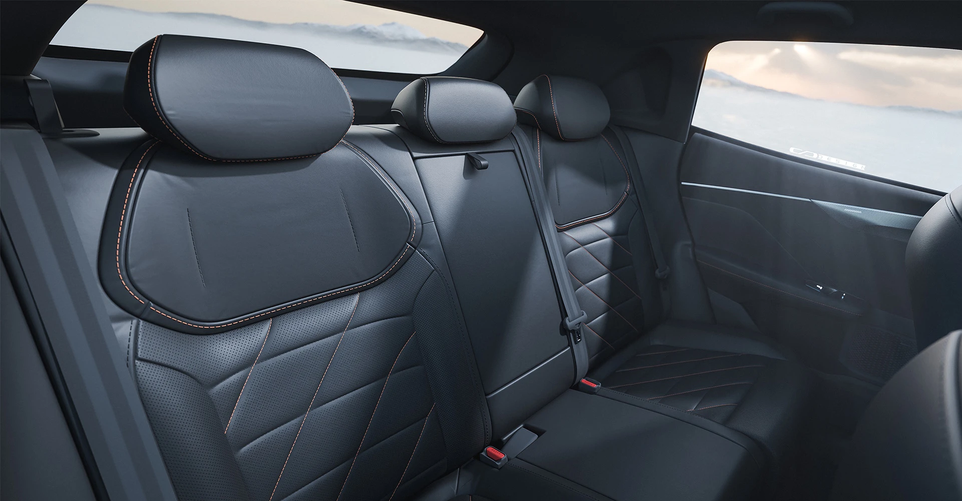 Deepal S05 4WD secondrowseats view