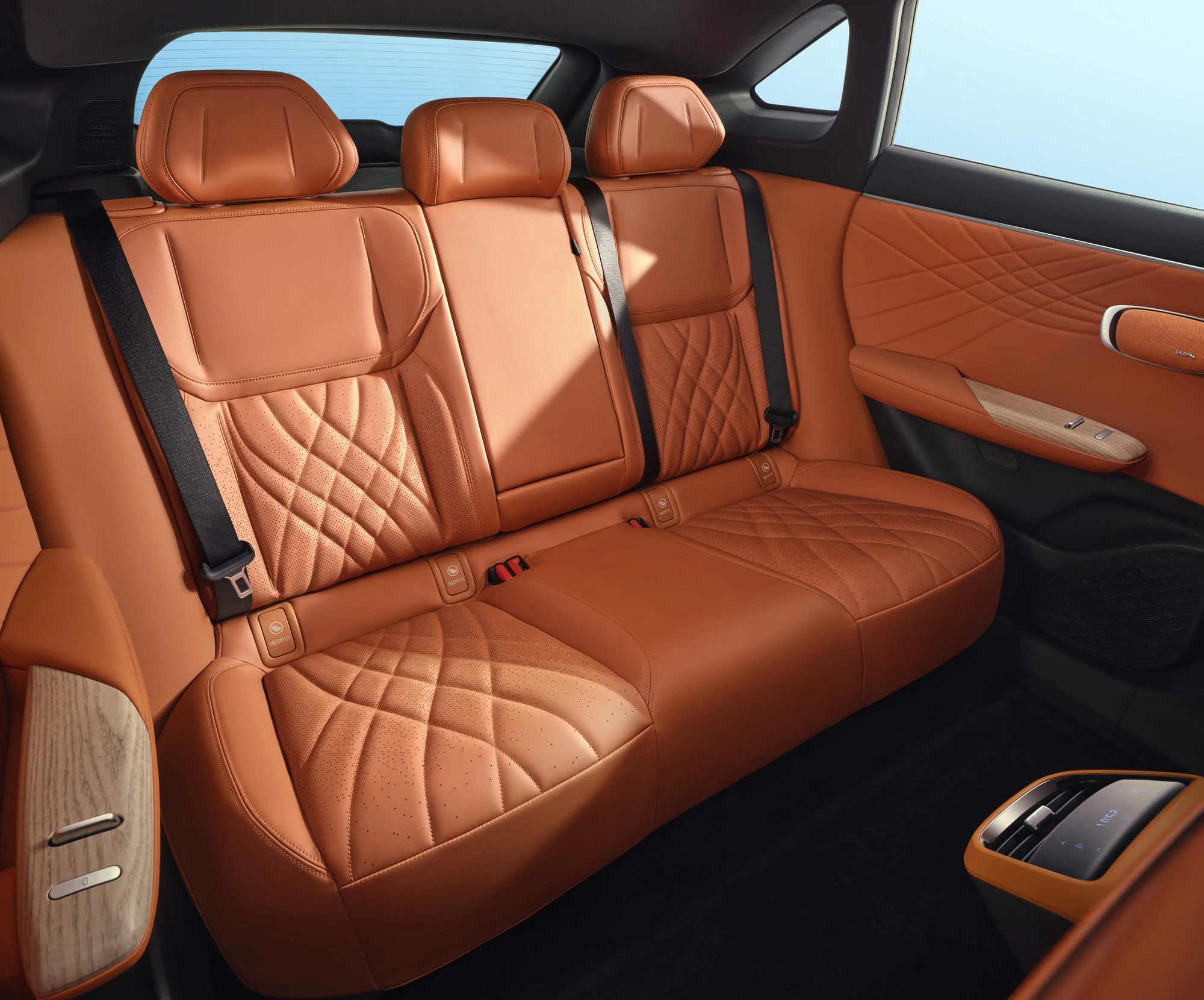 Deepal S07 Long Range secondrowseats view