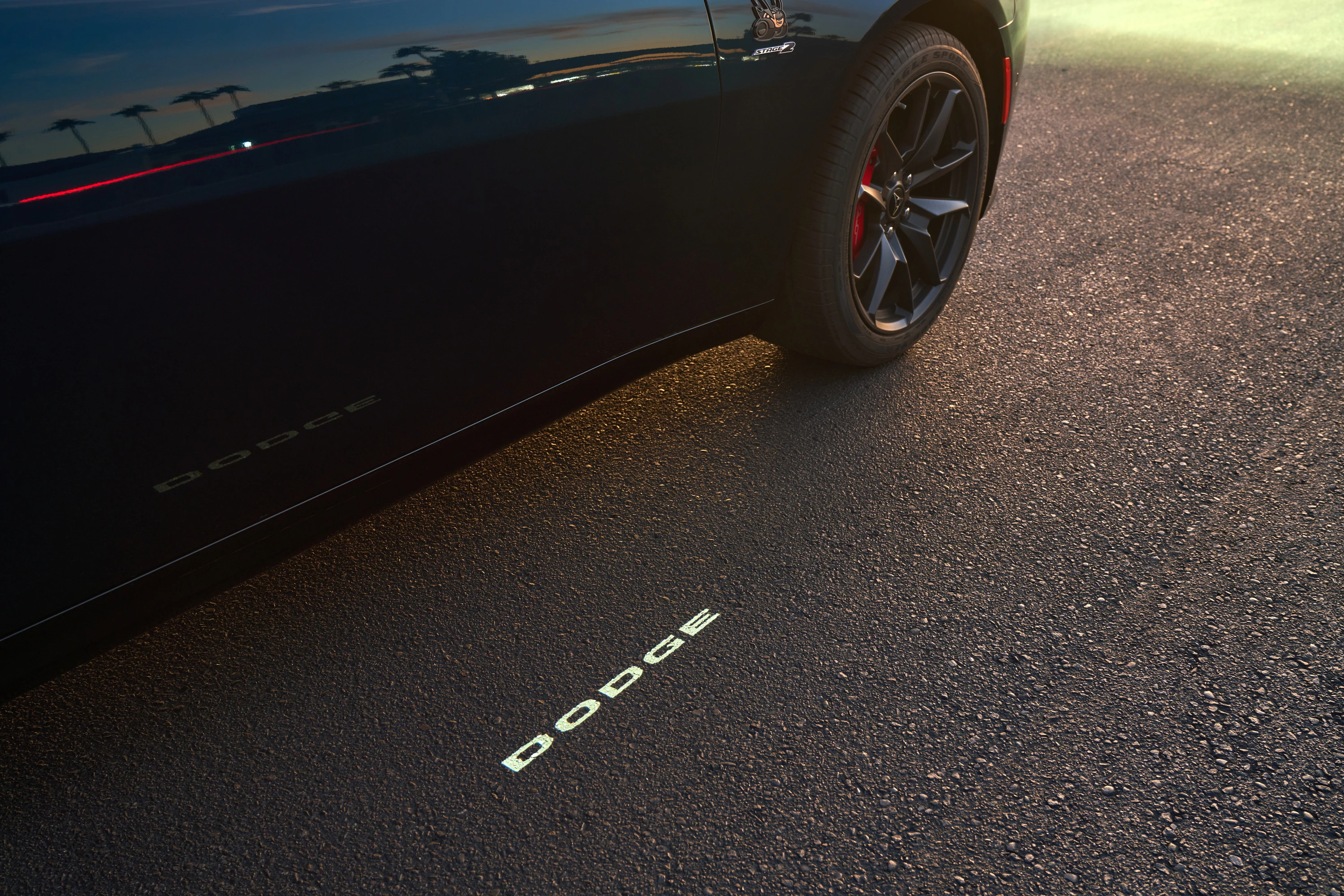 Dodge Charger Daytona R/T AWD 2D details view