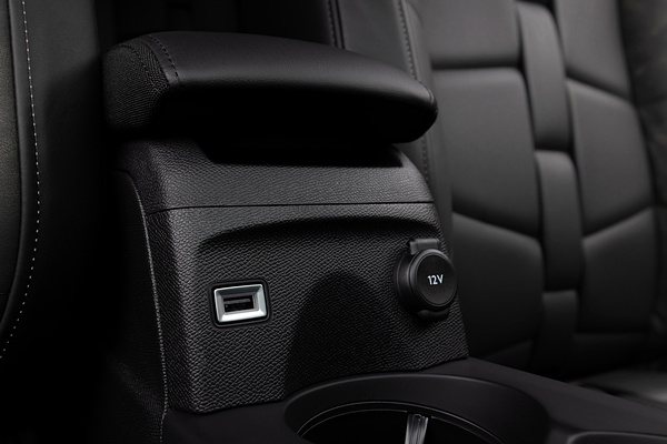 DS 3 E-Tense interior view