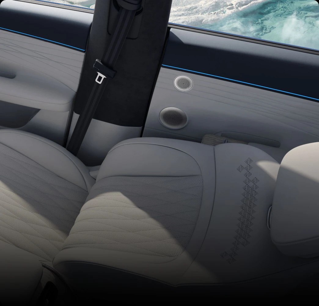 Exlantix ET 77kWh AWD details view
