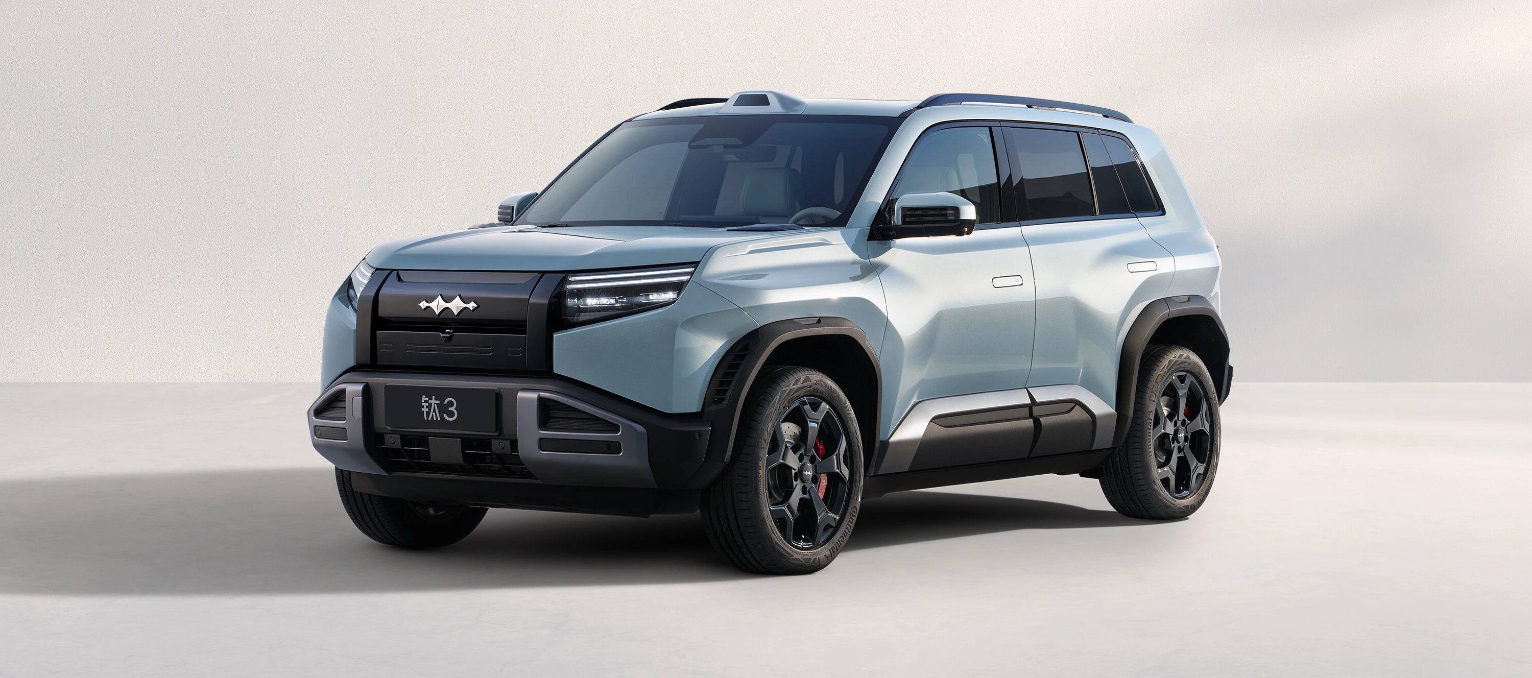 Fangchengbao Tai 3 65 kWh RWD exterior view
