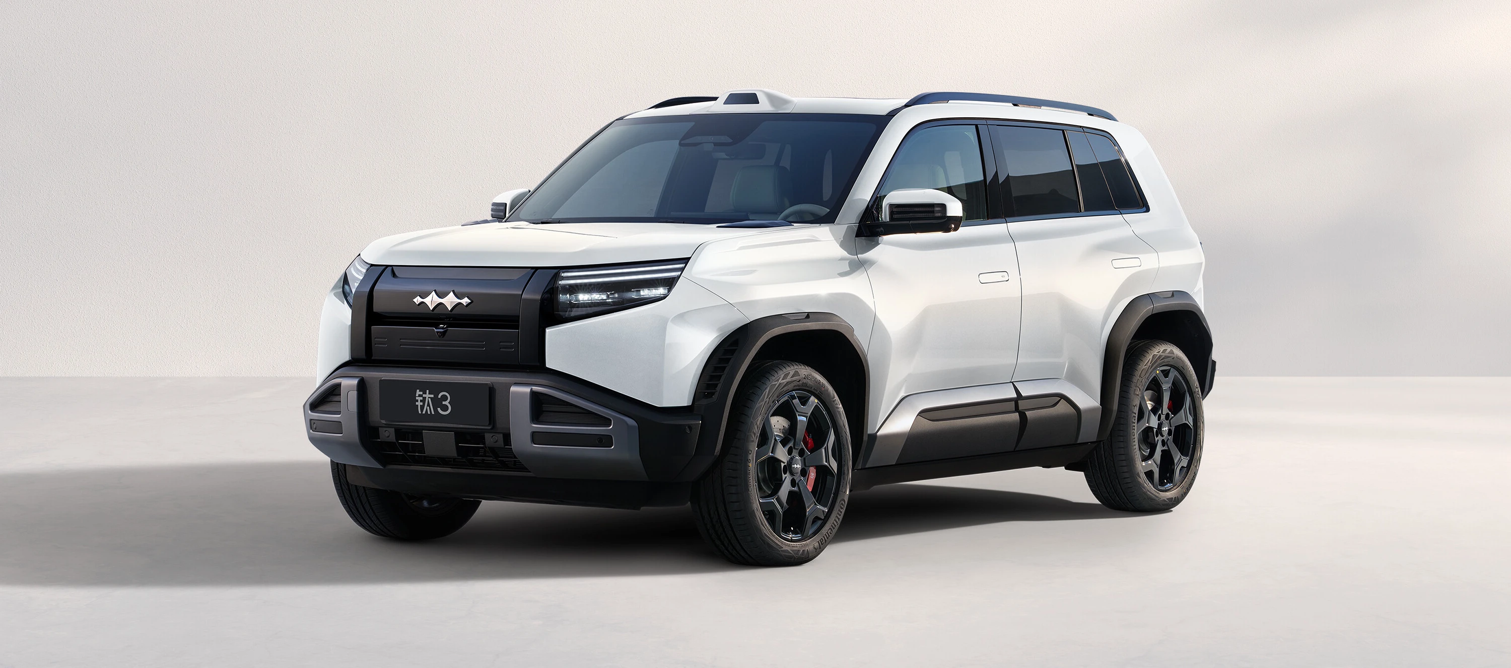 Fangchengbao Tai 3 76 kWh RWD Flash exterior view