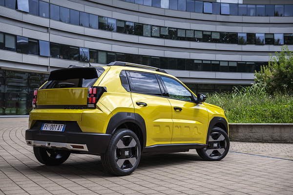 Fiat Grande Panda exterior view