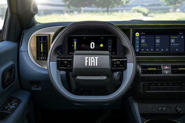 Fiat Grande Panda screens view