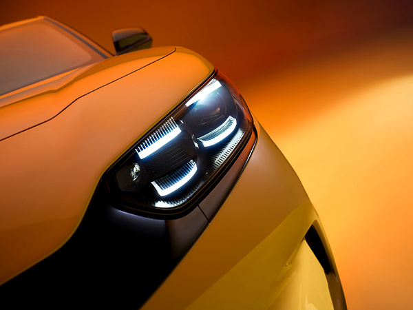 Ford Capri Extended Range RWD headlight view