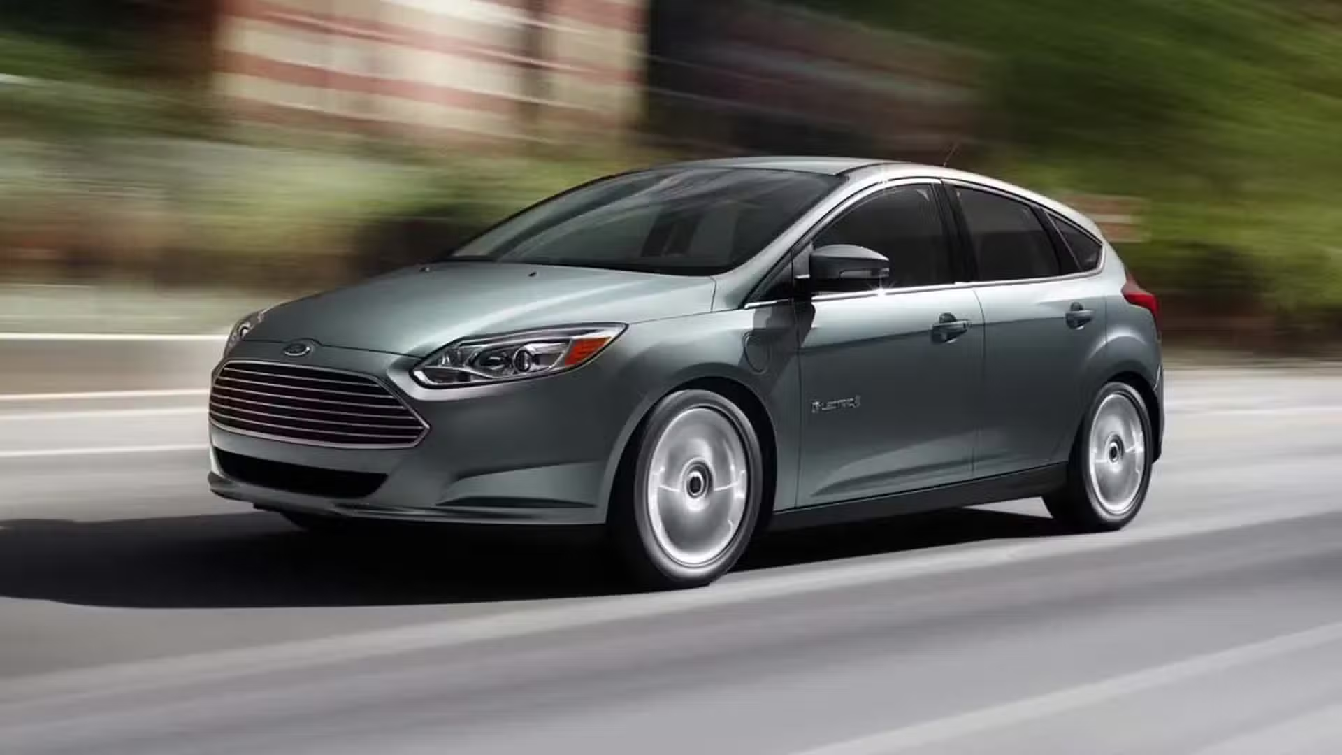 Ford Focus Electric 33.5 kWh electric vehicle exterior