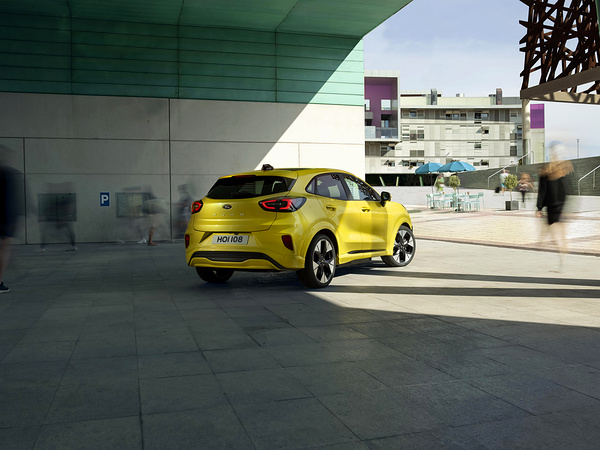 Ford Puma Gen-E exterior view