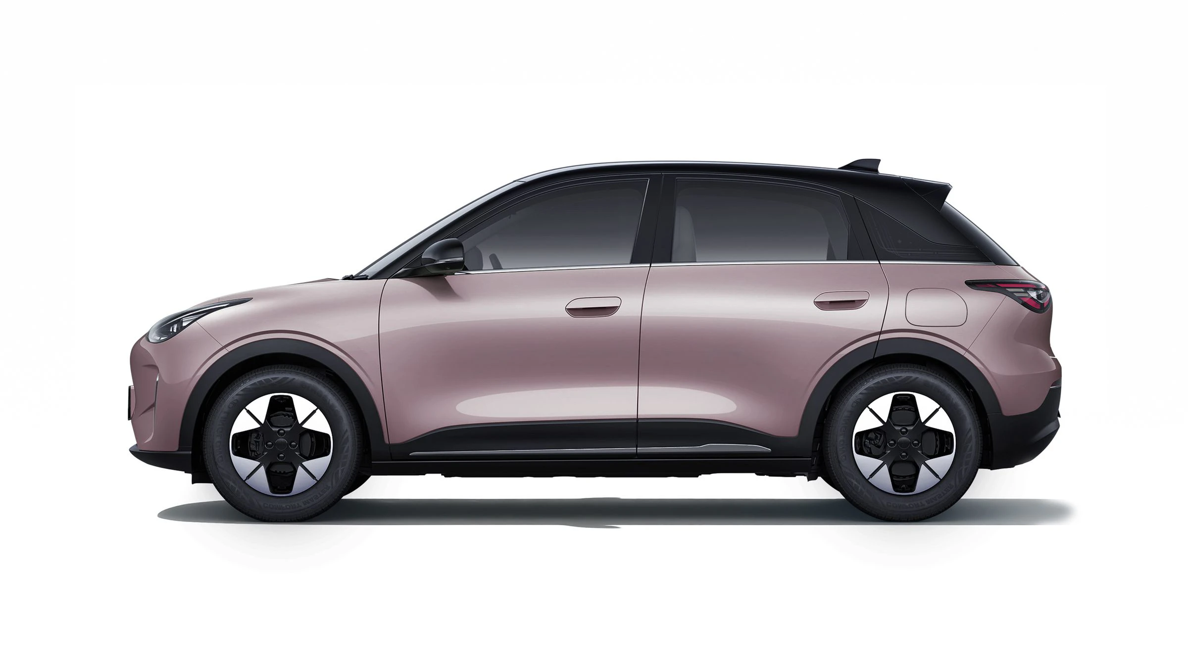 Geely EX2 47.1 kWh exterior view