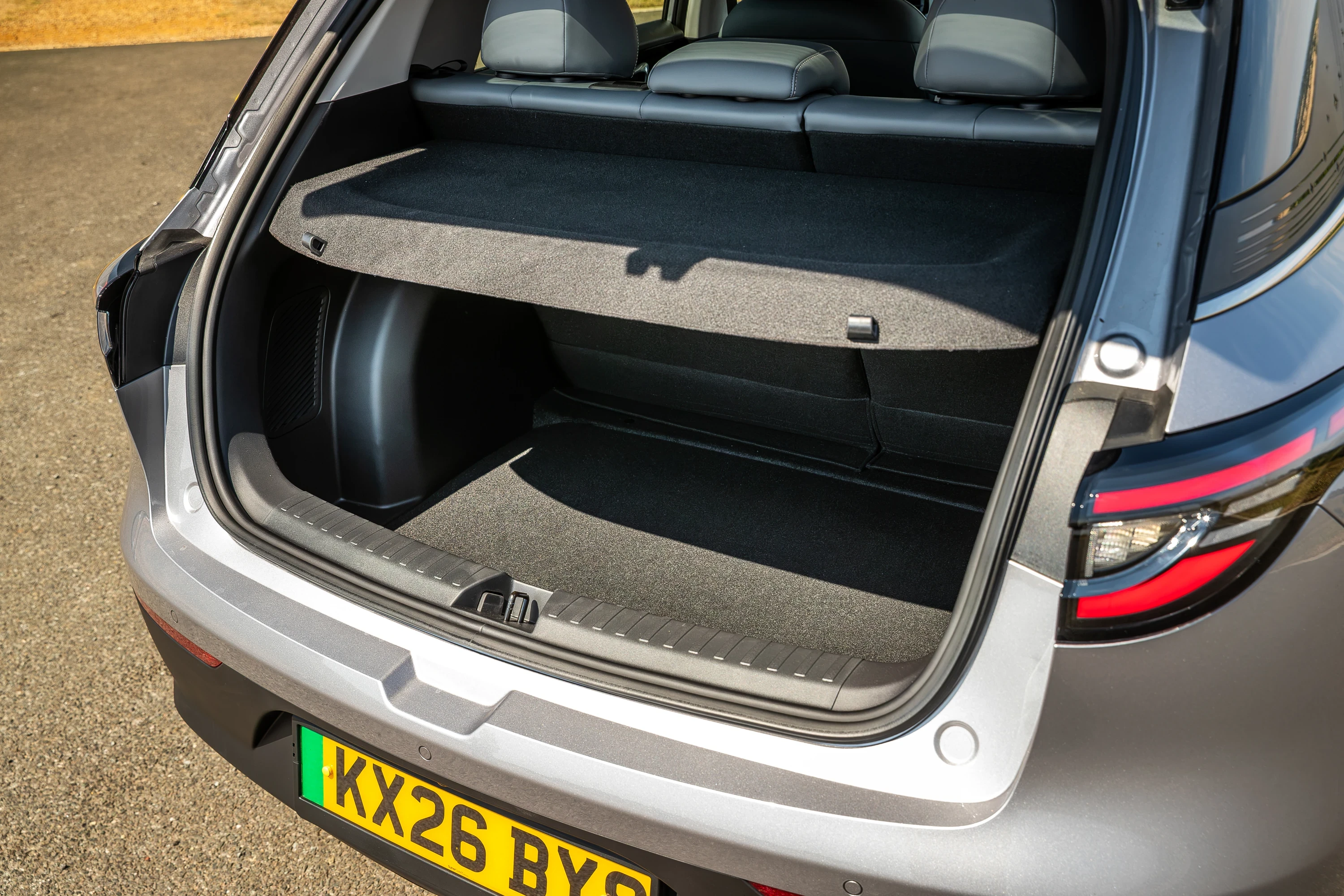 Geely EX2 47.1 kWh trunk view