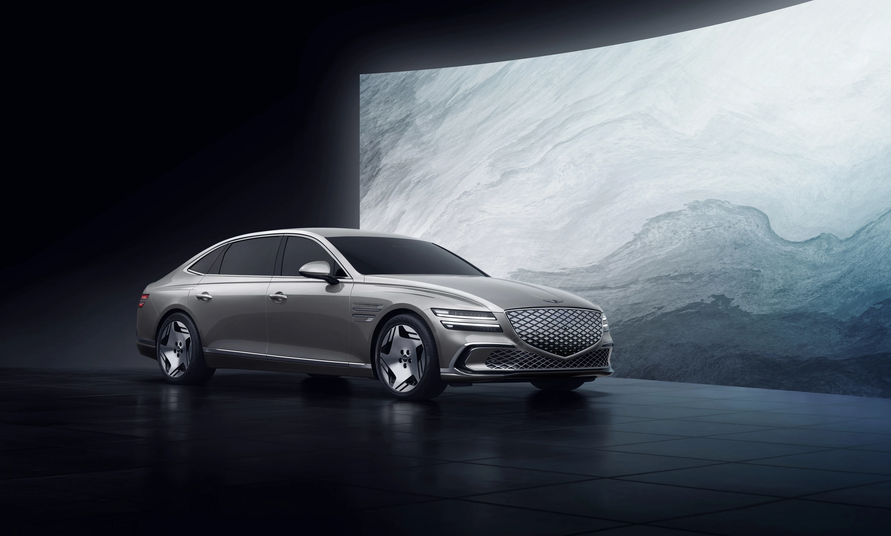 Genesis G80 Electrified AWD 87kWh exterior view