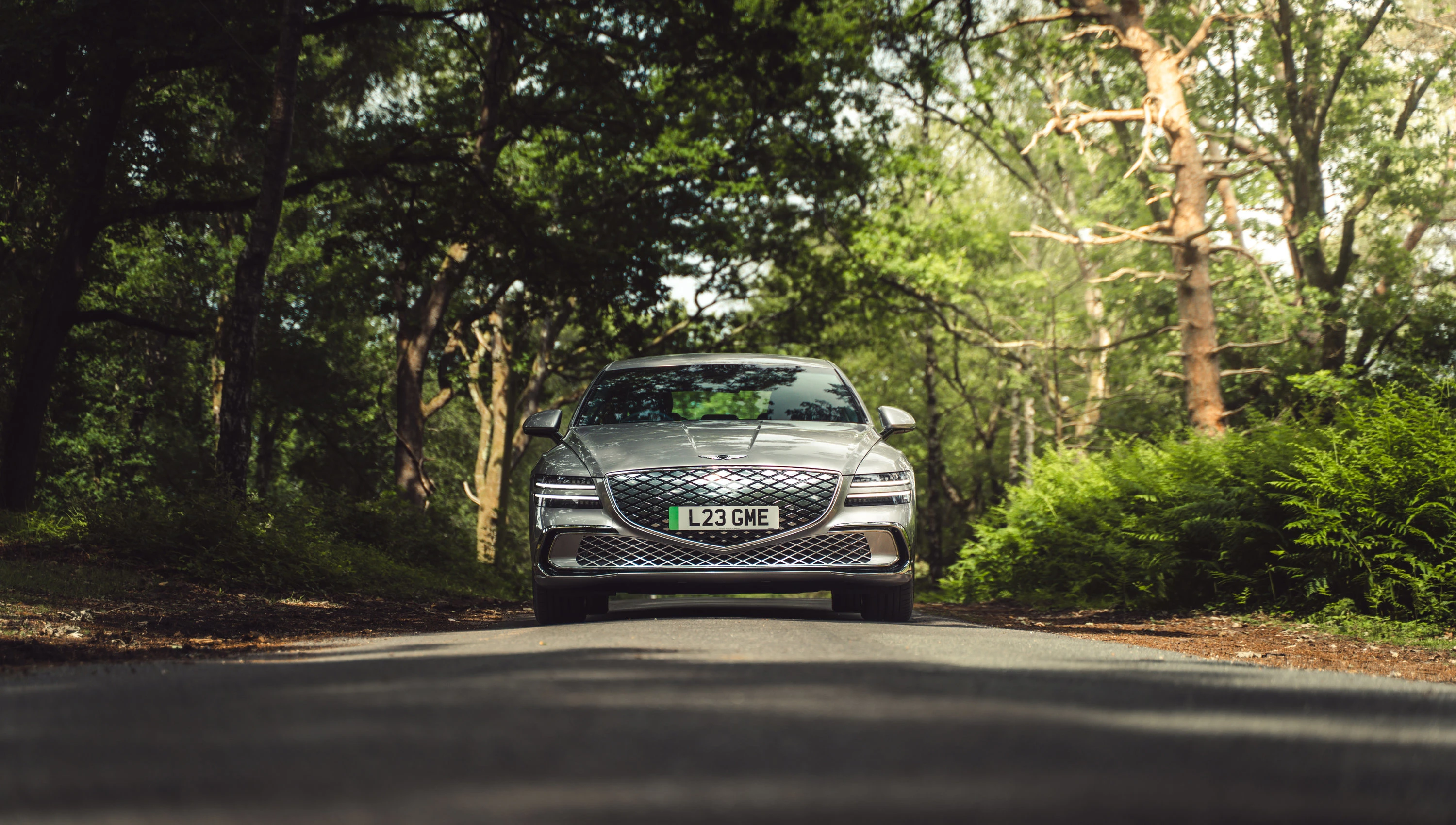 Genesis G80 Electrified AWD 87kWh exterior view