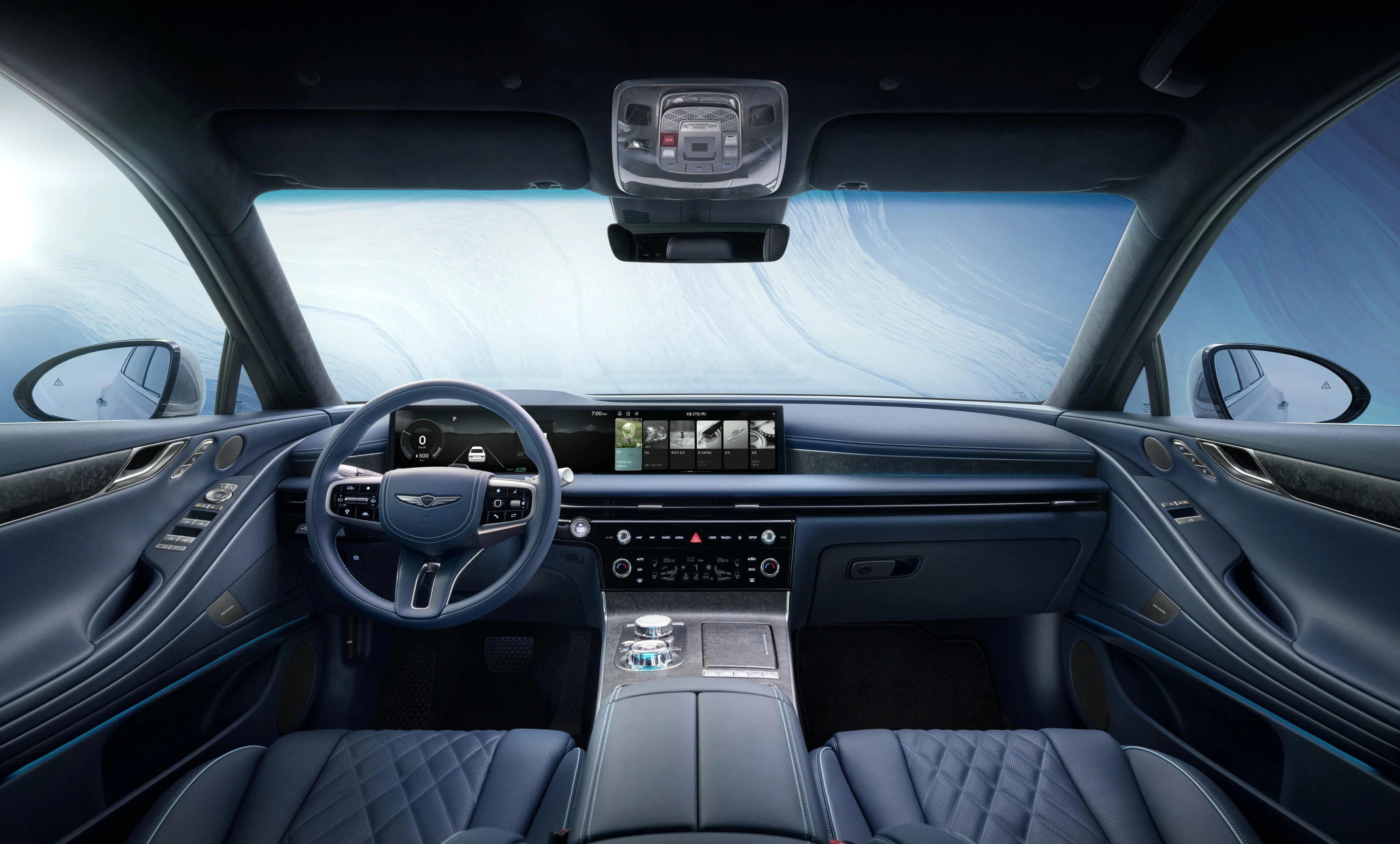 Genesis G80 Electrified AWD 87kWh interior view