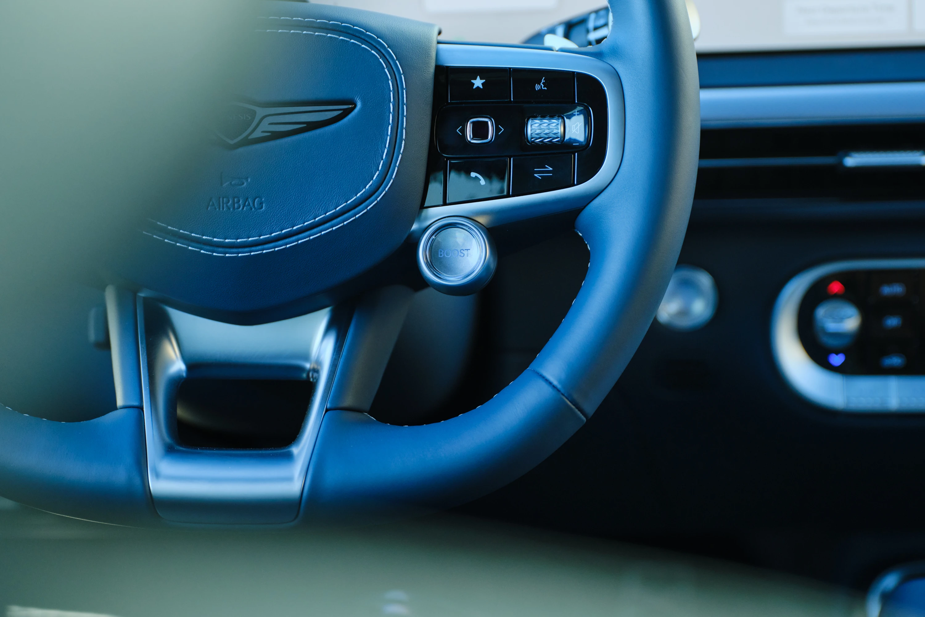 Genesis GV60 2026 AWD details view