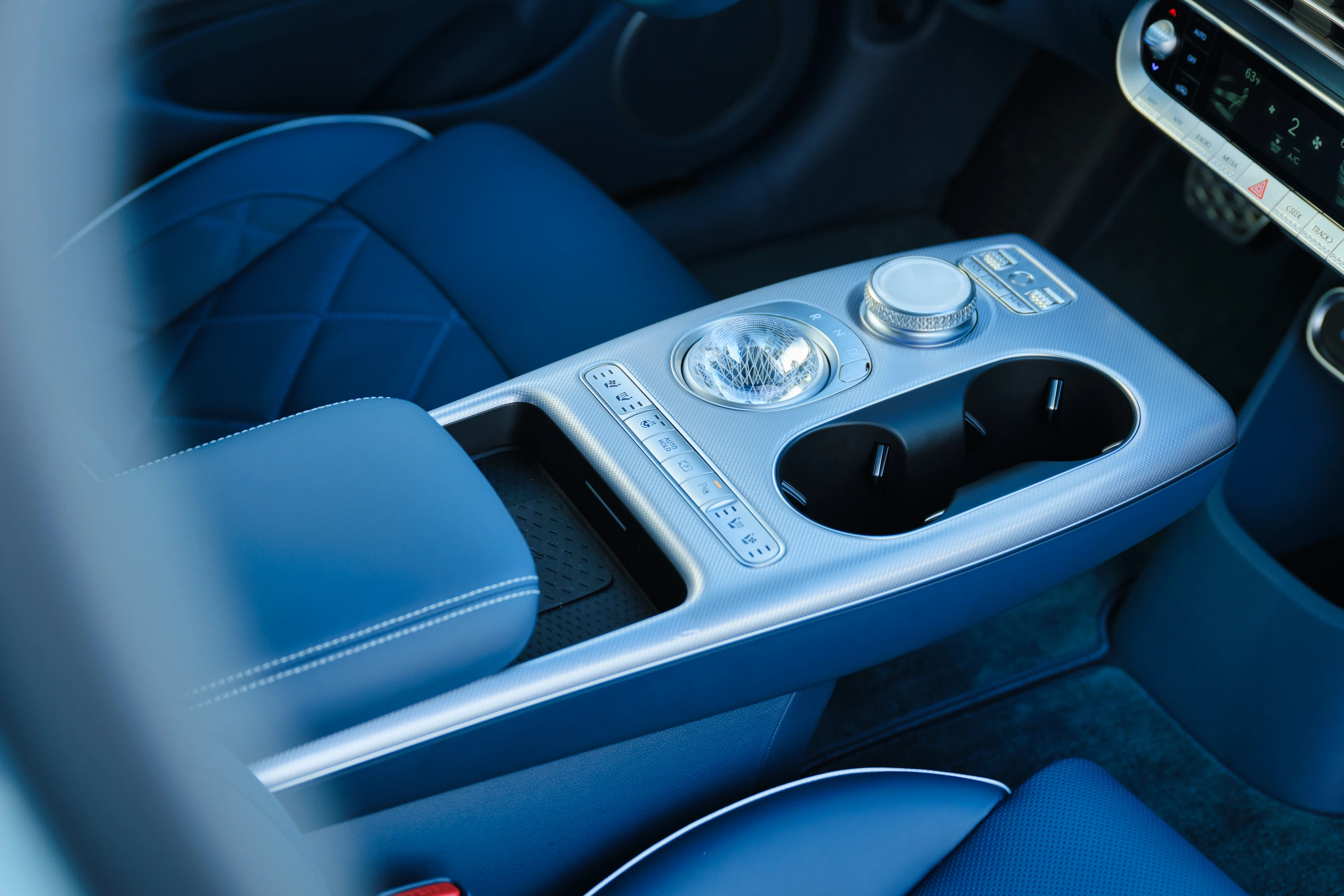 Genesis GV60 2026 Performance AWD details view