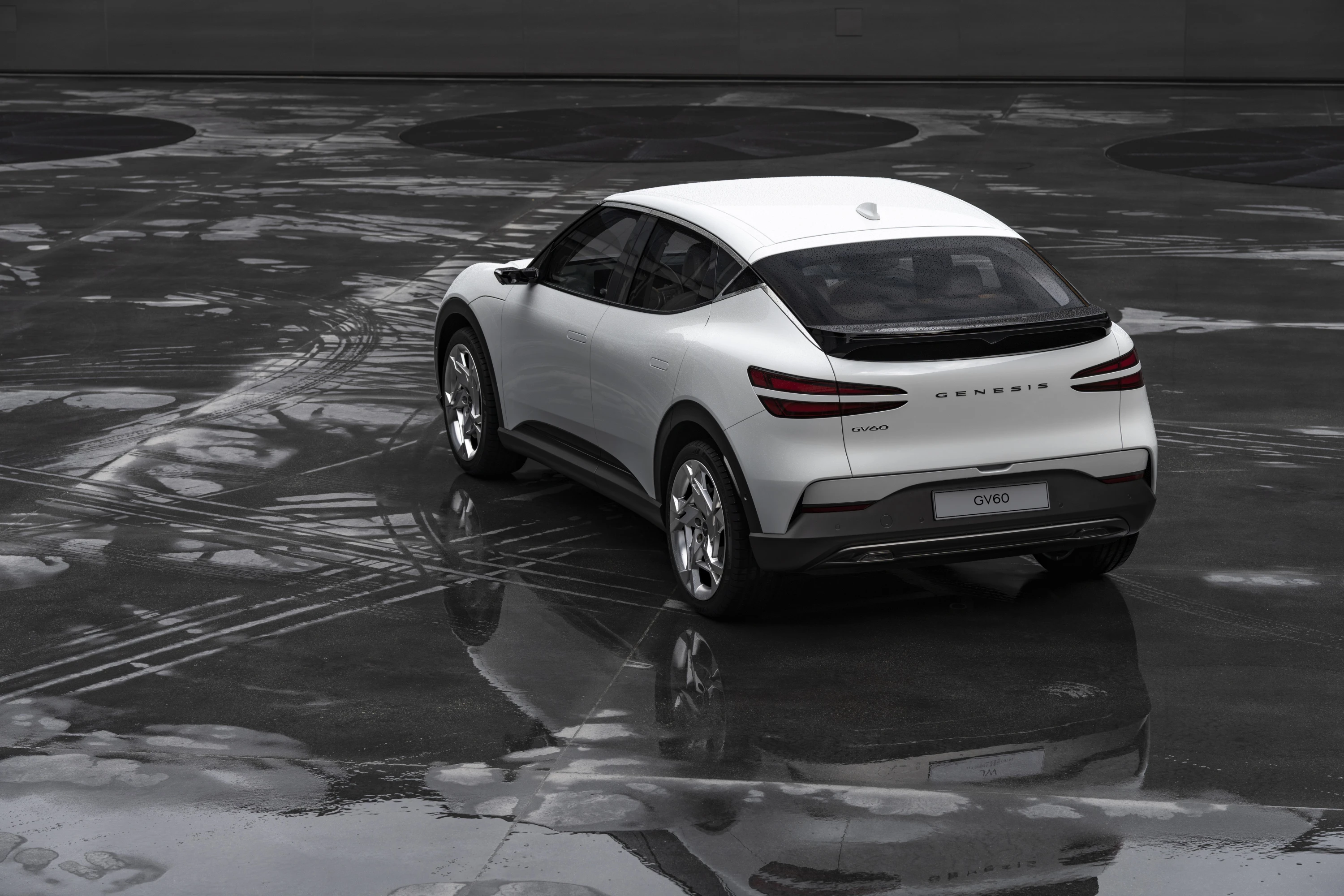 Genesis GV60 AWD exterior view
