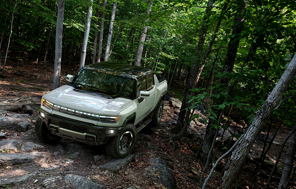 GMC Hummer EV Edition 1 Pickup exterior view