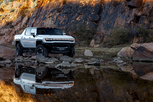 GMC Hummer EV Edition 1 Pickup exterior view